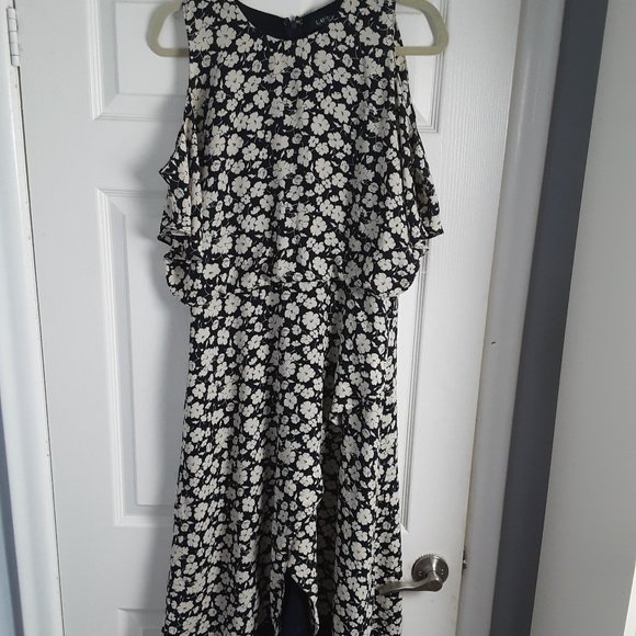 New with Tag Ralph Lauren Navy Floral Cold Shoulder Dress Size 10 - Picture 2 of 10